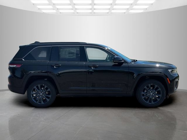 New 2026 Jeep Grand Cherokee Limited AWD/4WD image 8