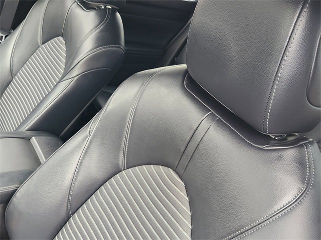 Used 2023 Toyota Highlander XSE image 24