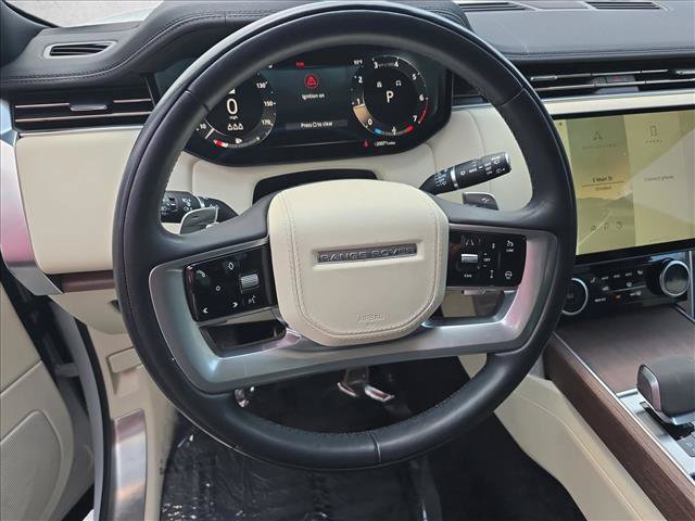 Used 2023 Land Rover Range Rover SE AWD/4WD image 18