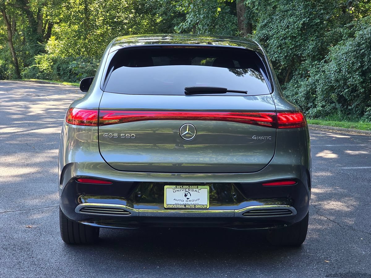 Used 2023 Mercedes-Benz EQS 580 4MATIC SUV image 5