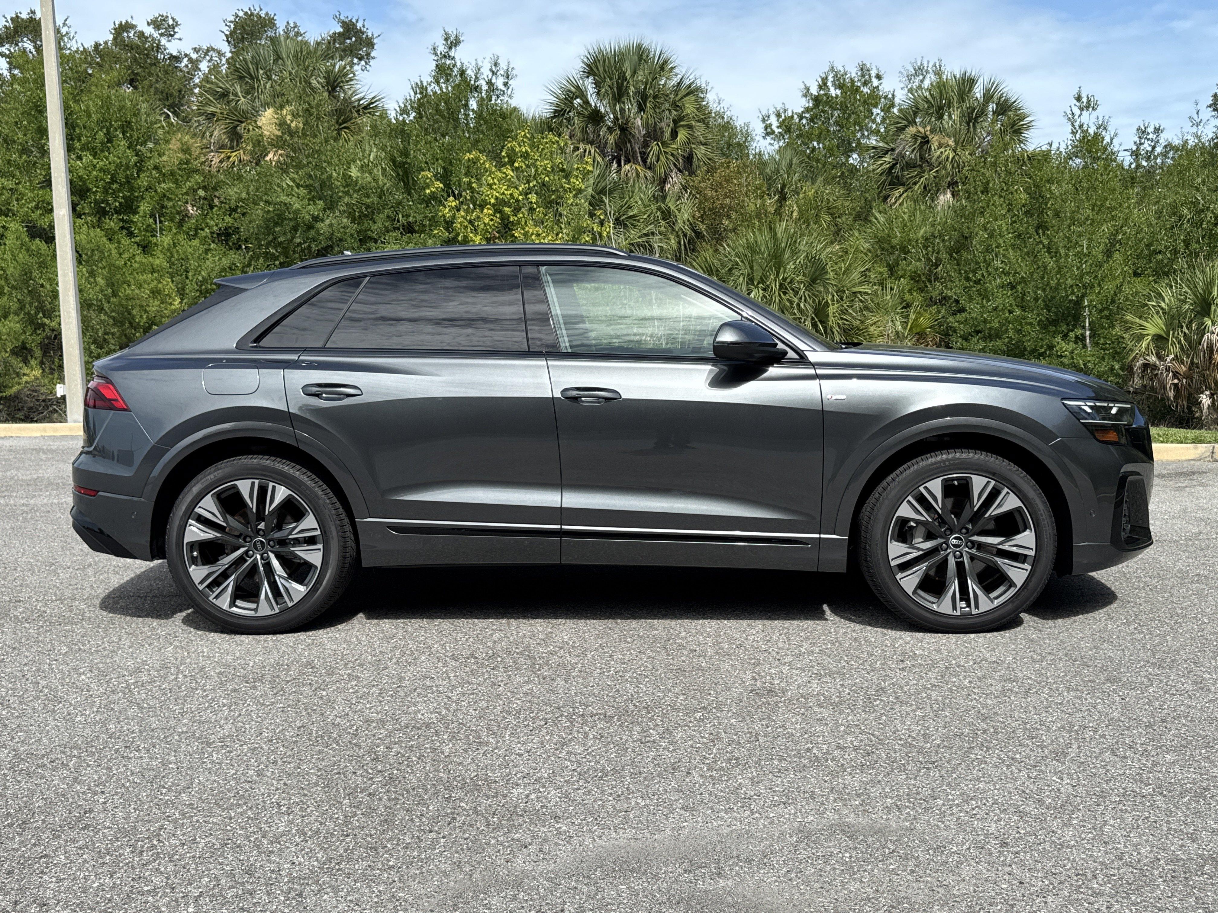 New 2026 Audi Q8 Premium Plus AWD/4WD image 3