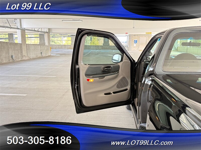 Used 2001 Ford F150 Lightning RWD image 40