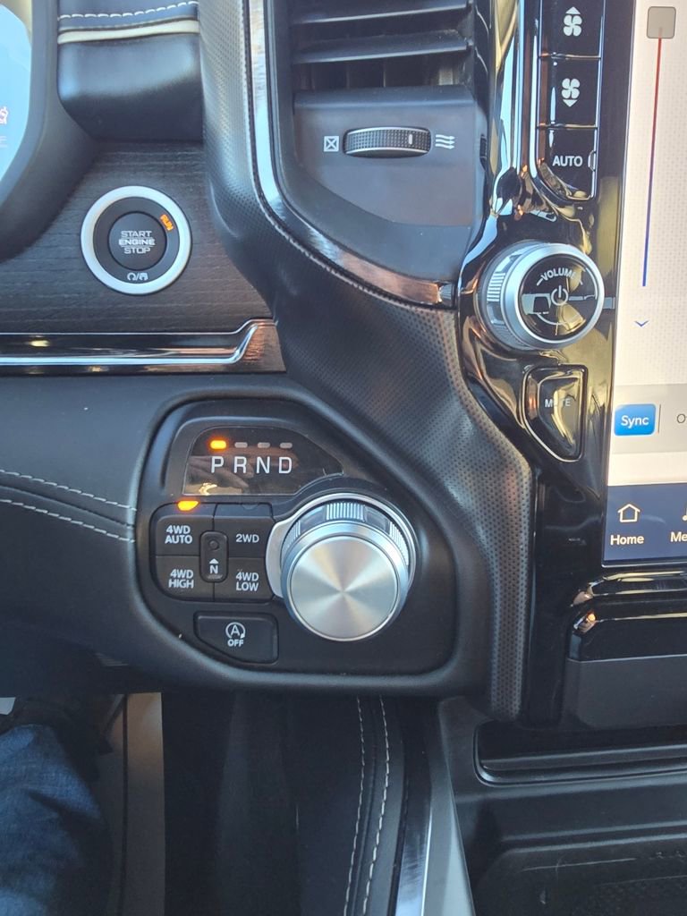 Used 2023 RAM 1500 Limited AWD/4WD image 25