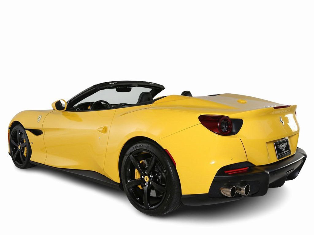 Used 2022 Ferrari Portofino M RWD image 6