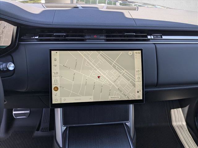 New 2026 Land Rover Range Rover Long Wheelbase SE AWD/4WD image 12