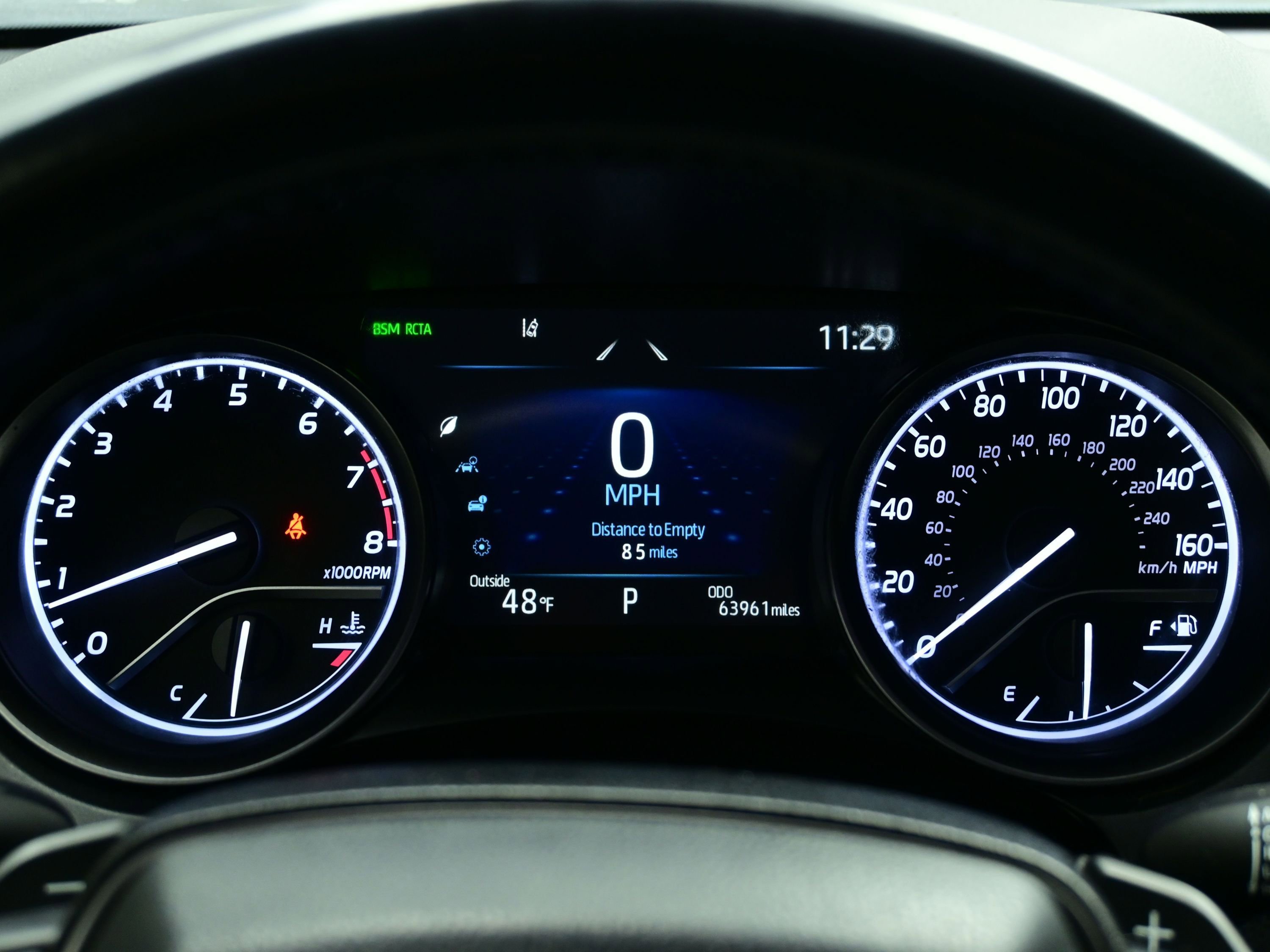 Used 2021 Toyota Camry SE w/ Cold Weather Package image 24