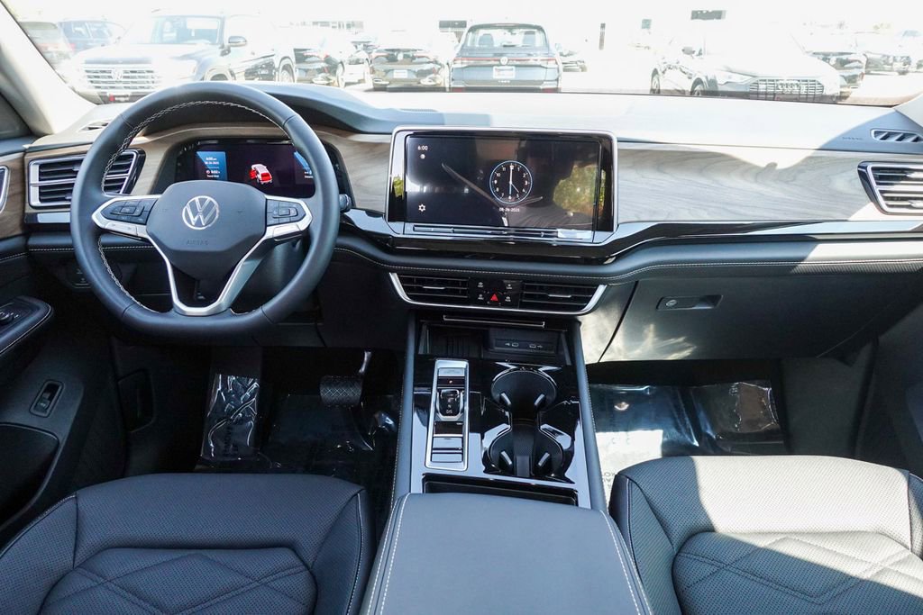 New 2026 Volkswagen Atlas SE image 27
