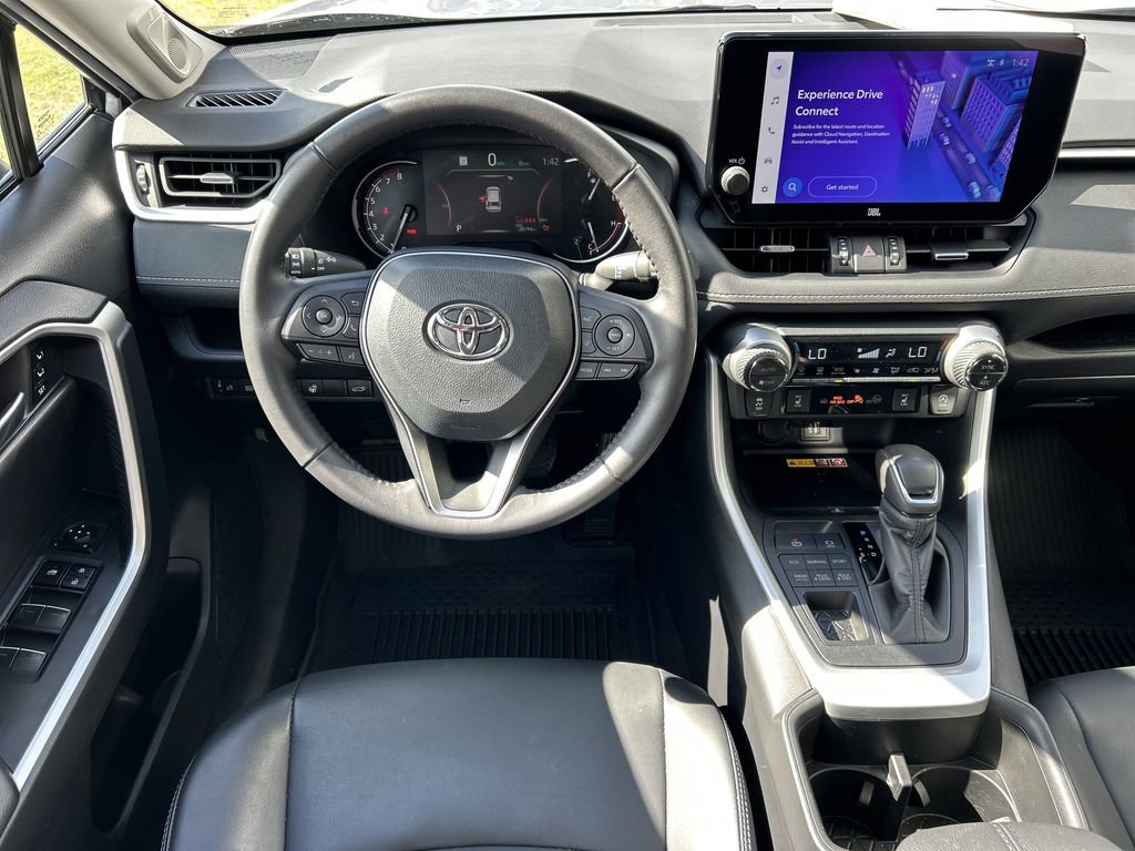 Used 2024 Toyota RAV4 XLE Premium image 15