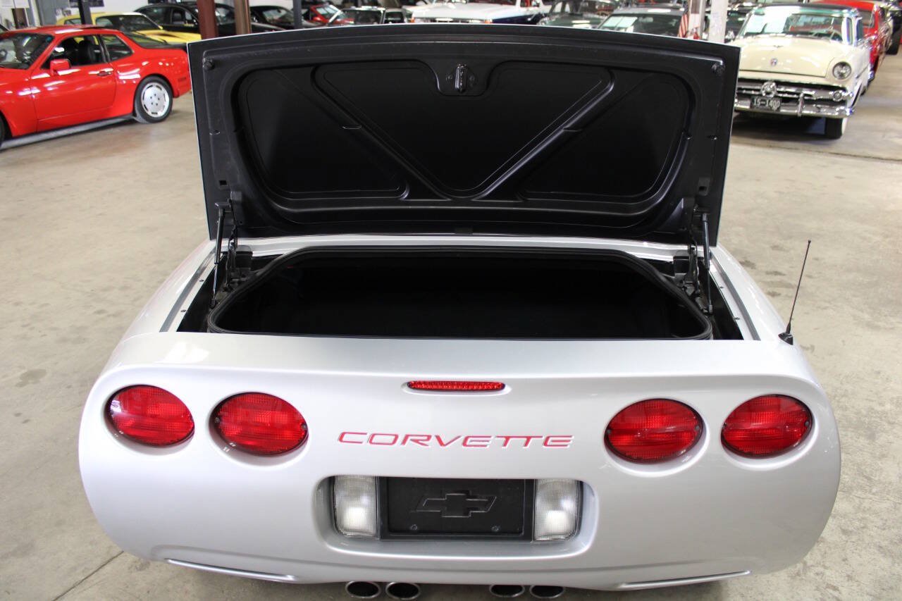 Used 2001 Chevrolet Corvette Z06 w/ Memory Pkg RWD image 36