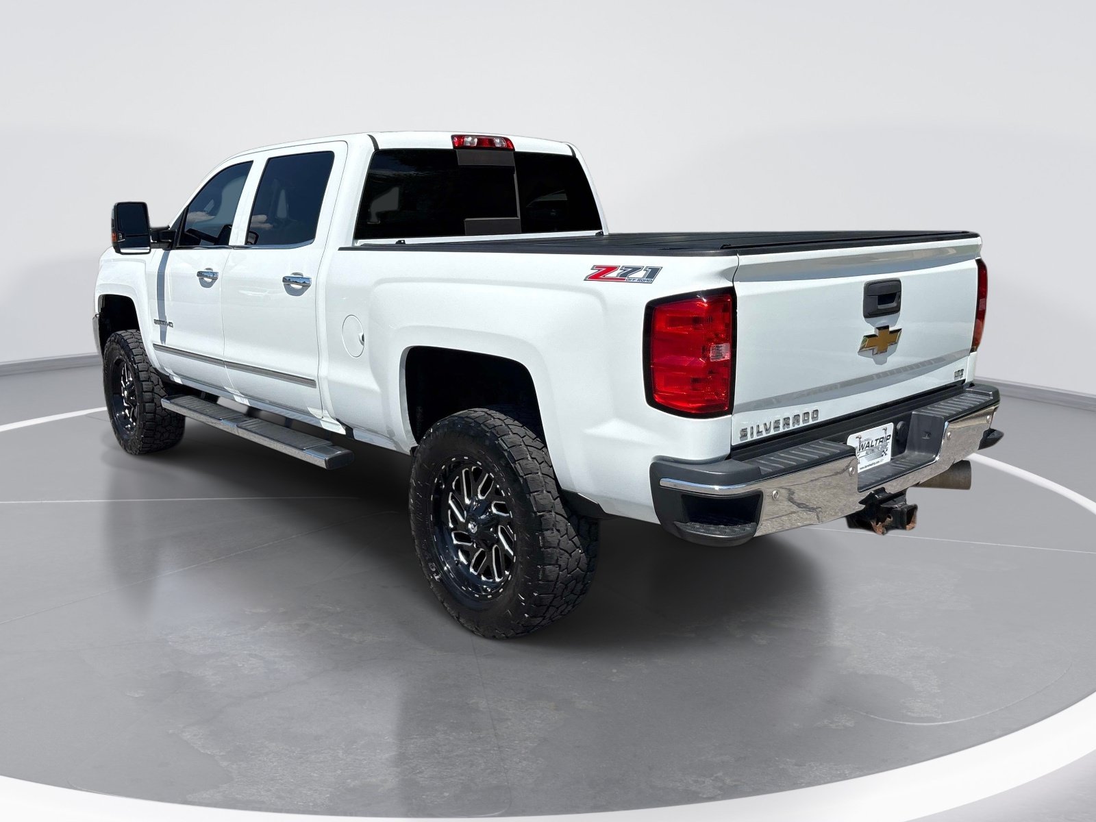 Used 2016 Chevrolet Silverado 2500 LTZ w/ Duramax Plus Package AWD/4WD image 6