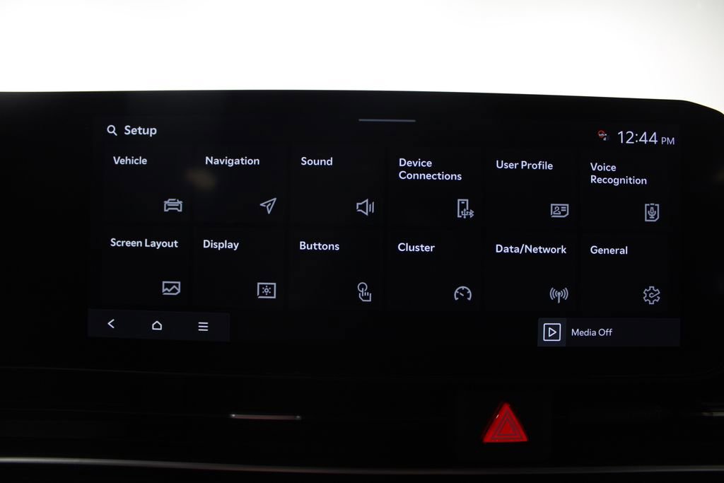 Used 2025 Kia Carnival EX image 27