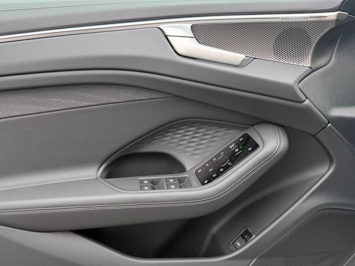 New 2026 Audi A6 Premium Plus AWD/4WD image 16