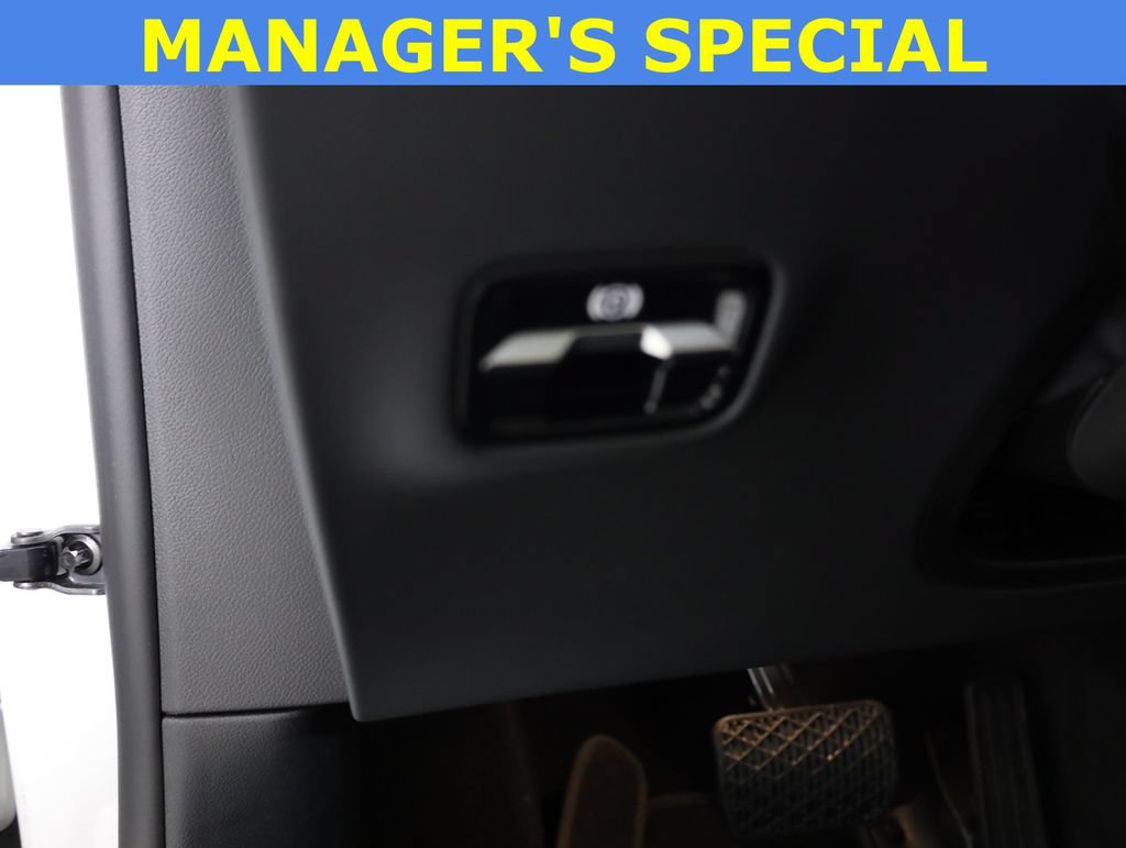 Certified 2025 Mercedes-Benz E 450 4MATIC Sedan image 10