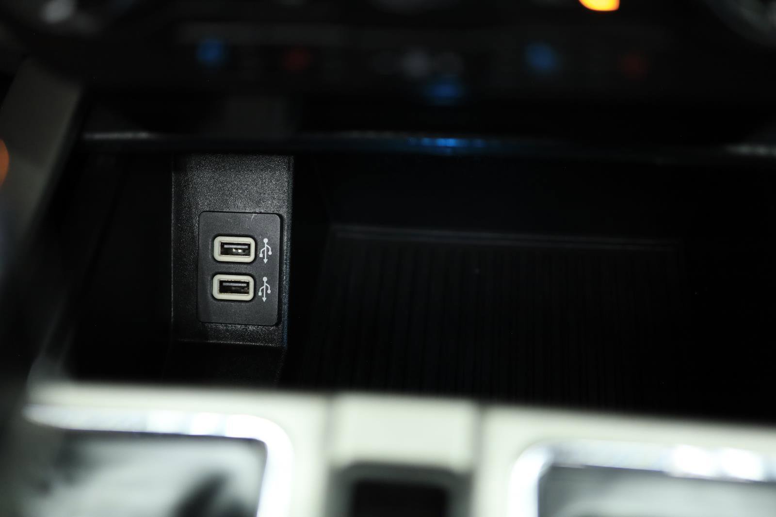 Used 2020 Ford F150 Lariat w/ Equipment Group 502A Luxury image 34