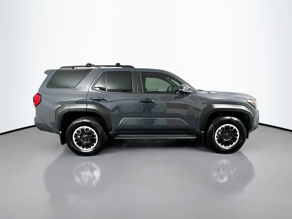 Certified 2025 Toyota 4Runner TRD Off-Road Premium AWD/4WD image 4