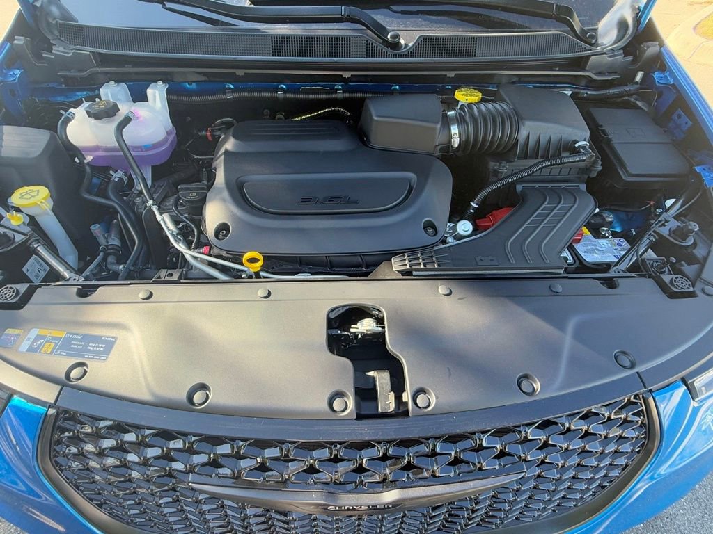 New 2026 Chrysler Pacifica Limited w/ S Appearance Package image 30