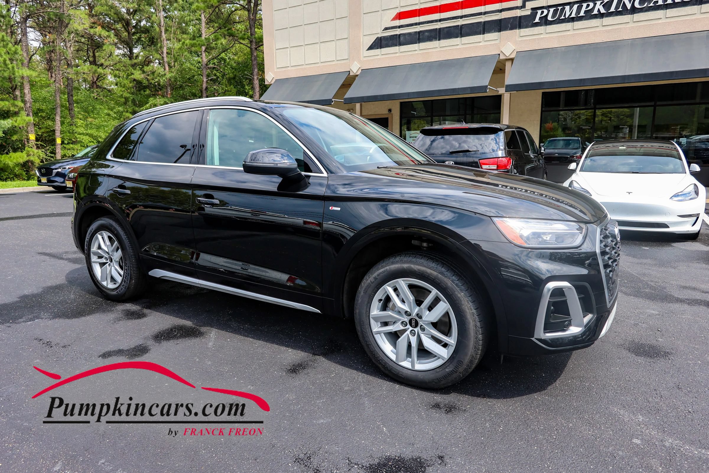 Used 2023 Audi Q5 2.0T Premium w/ Convenience Package AWD/4WD image 1