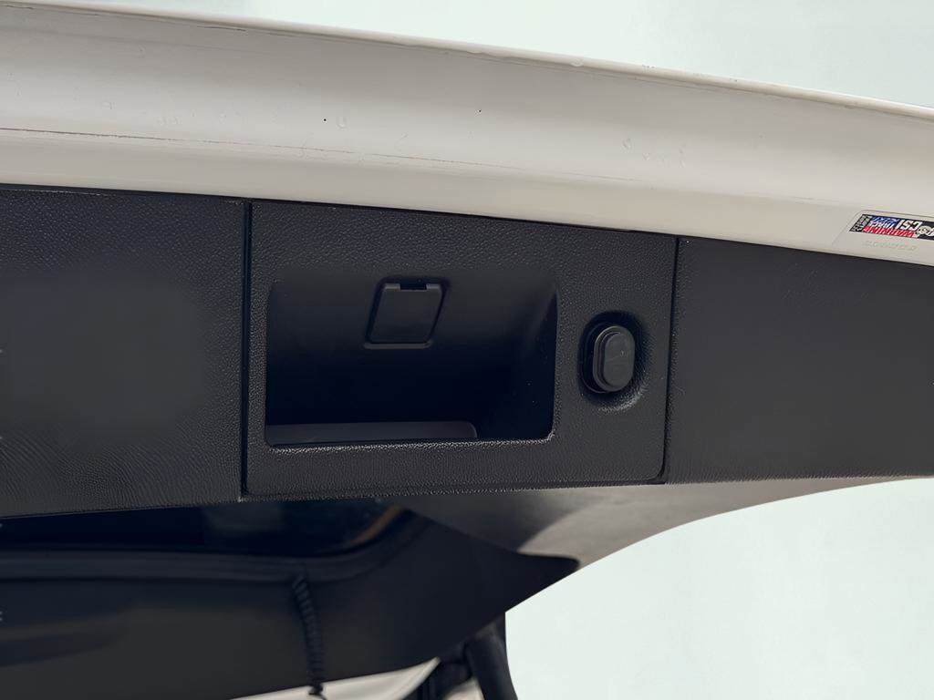 Used 2017 Chevrolet Tahoe LT image 14