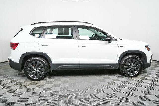 Certified 2023 Volkswagen Taos S w/ Driver Assistance Package FWD image 22