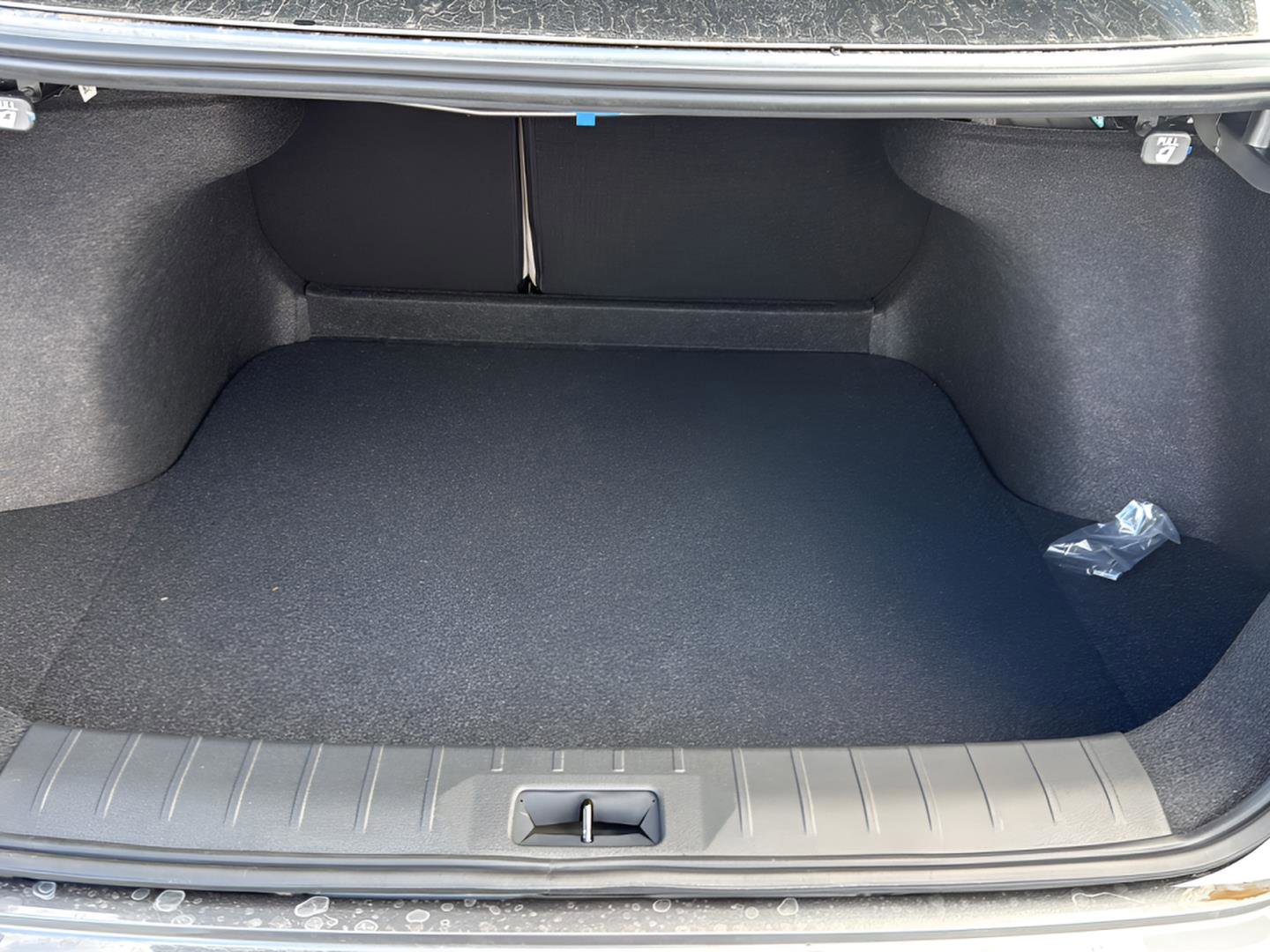 New 2026 Nissan Sentra SL w/ Floor Mat Package FWD image 33