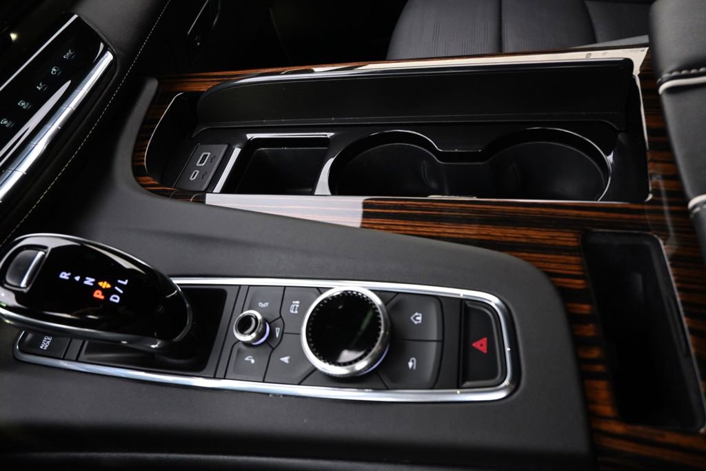 Certified 2023 Cadillac Escalade Premium Luxury image 34