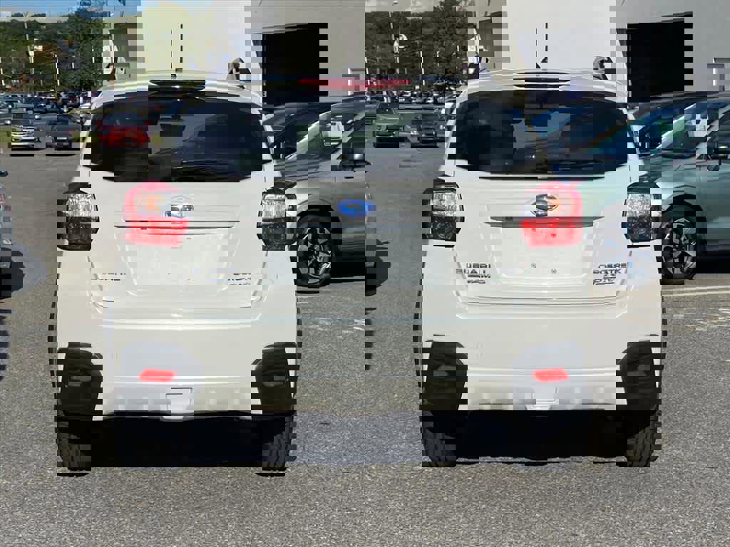 Used 2017 Subaru Crosstrek 2.0i Premium image 4