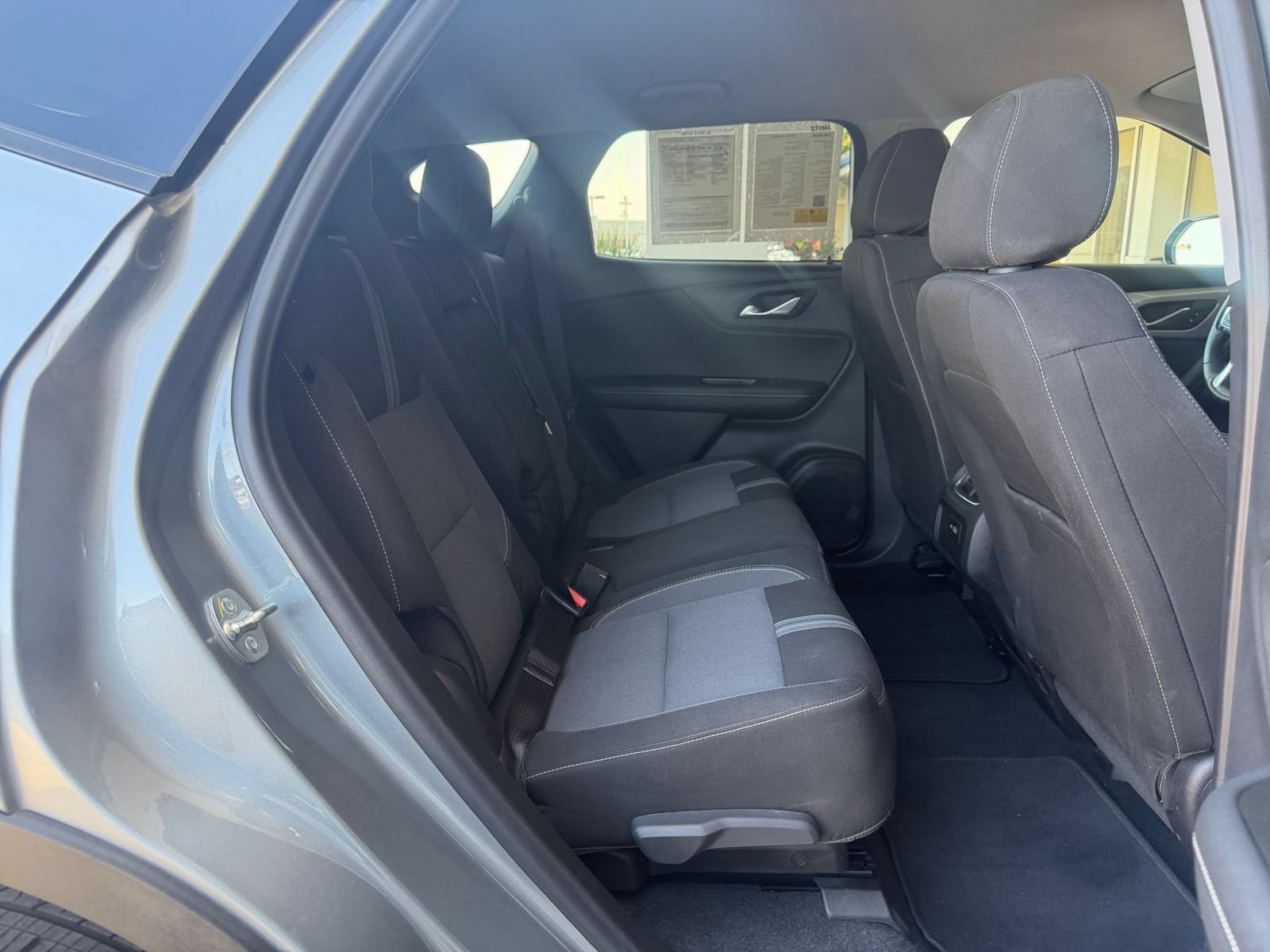 Used 2026 Chevrolet Blazer LT FWD image 40