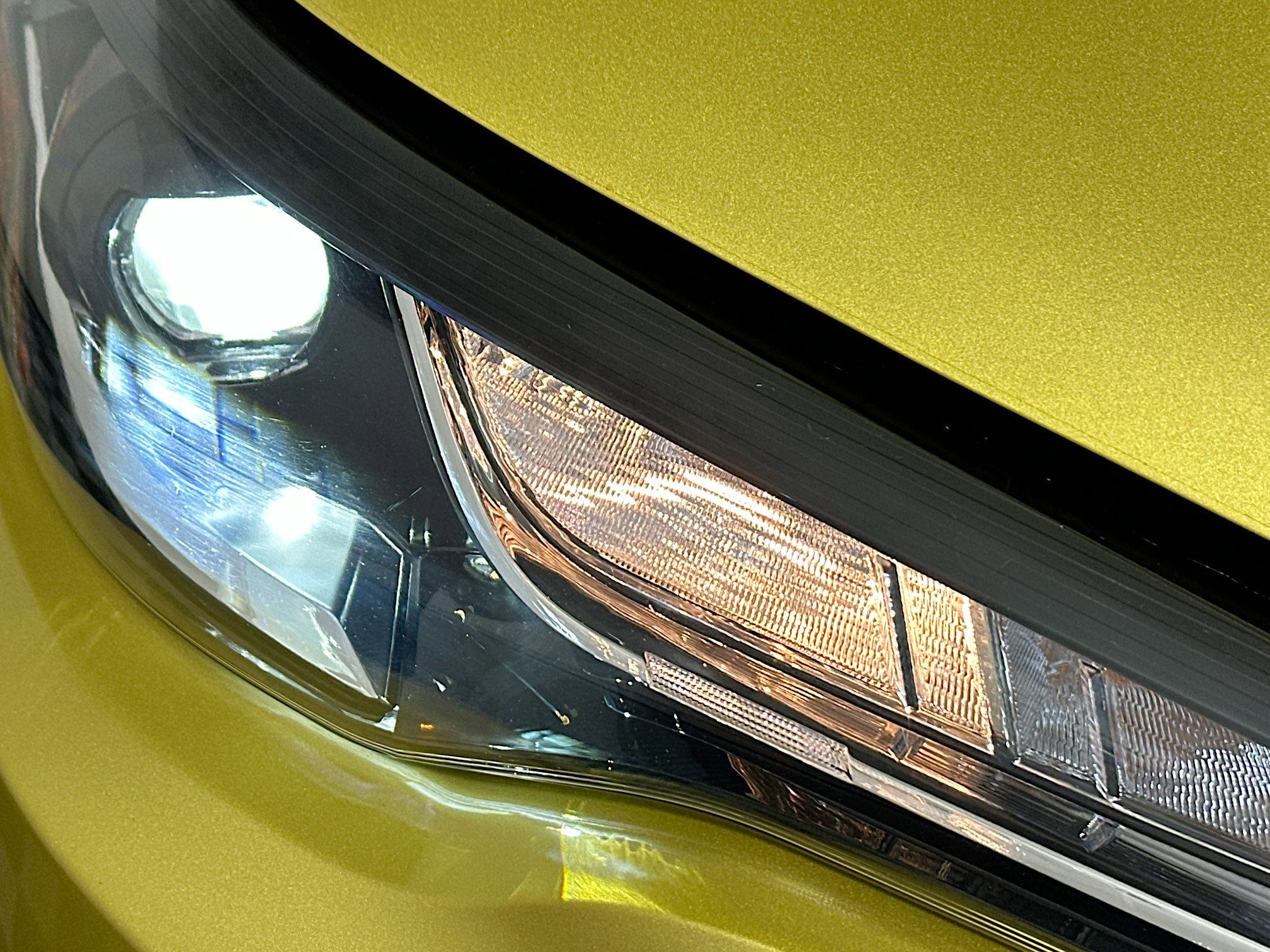 Used 2024 Toyota Corolla Cross SE w/ Moonroof Package image 9