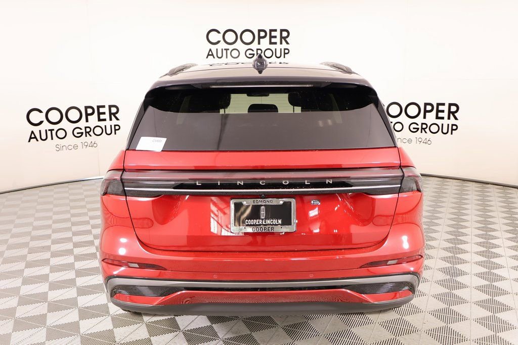 New 2026 Lincoln Nautilus Reserve w/ Jet Appearance Package image 22