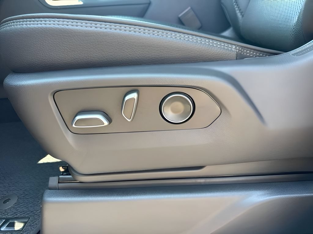 New 2026 GMC Sierra 1500 Denali AWD/4WD image 11