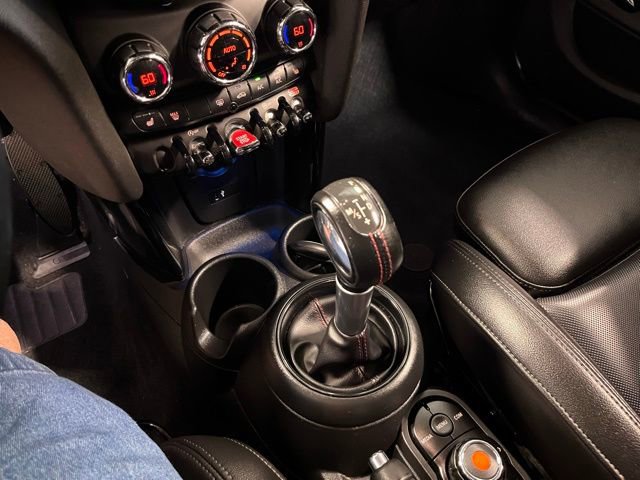 Used 2019 MINI Cooper S w/ Storage Package image 30