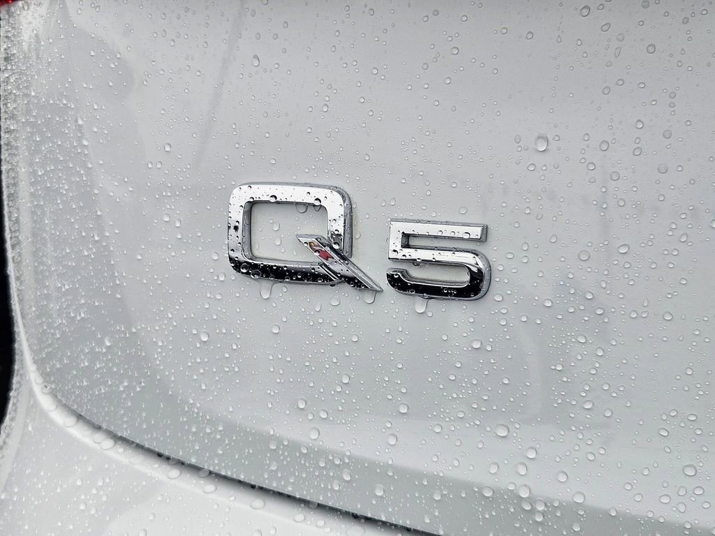 Used 2021 Audi Q5 2.0T Premium w/ Convenience Package image 32