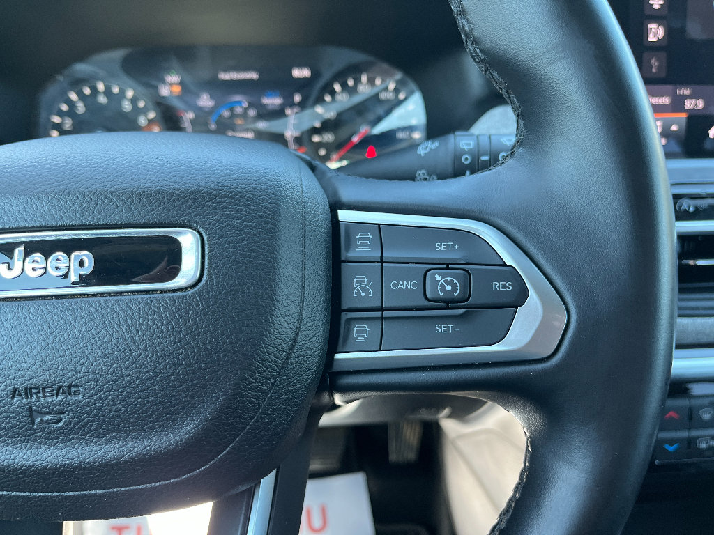 Used 2022 Jeep Compass Latitude image 43