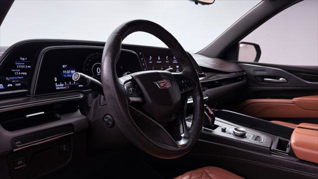 Used 2022 Cadillac Escalade Premium Luxury RWD image 24