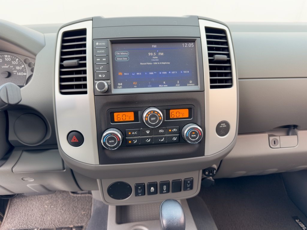 Used 2020 Nissan Frontier SV RWD image 22