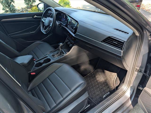 Used 2022 Volkswagen Jetta SE FWD image 10