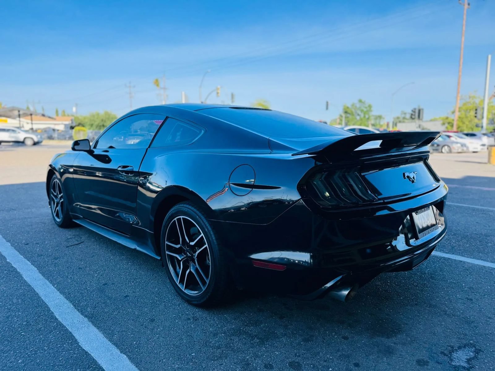 Used 2016 Ford Mustang Coupe w/ Ecoboost Performance Package RWD image 7