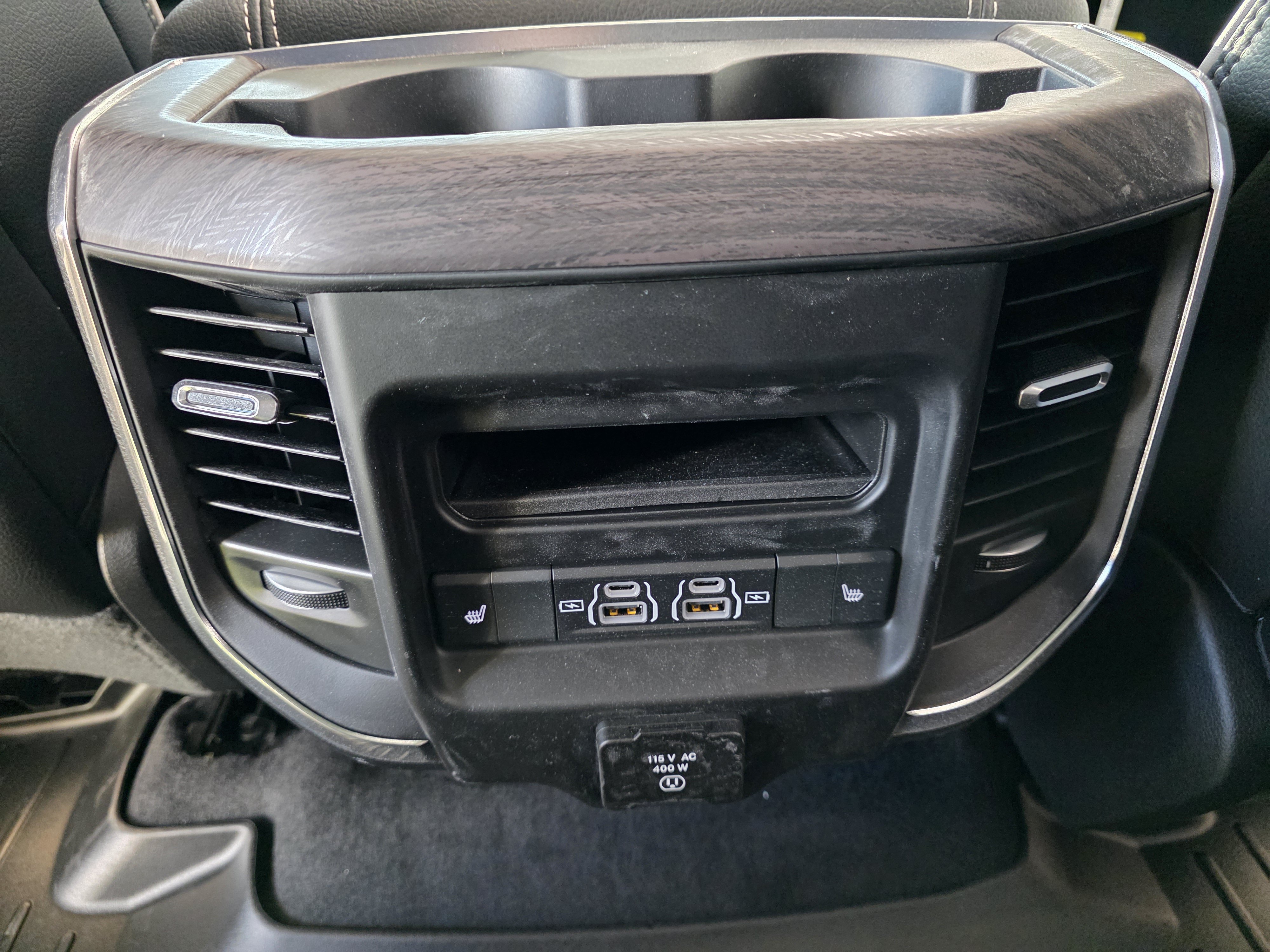 New 2026 RAM 1500 Laramie w/ Night Edition AWD/4WD image 14