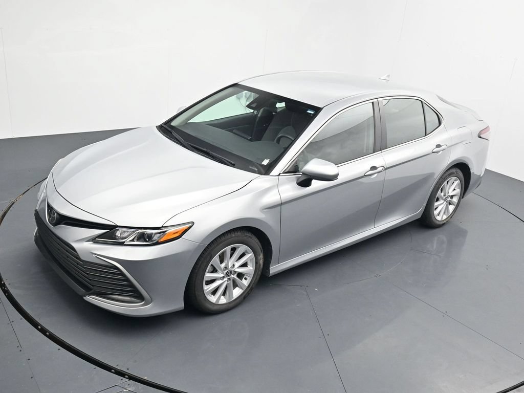 Used 2023 Toyota Camry LE FWD image 27