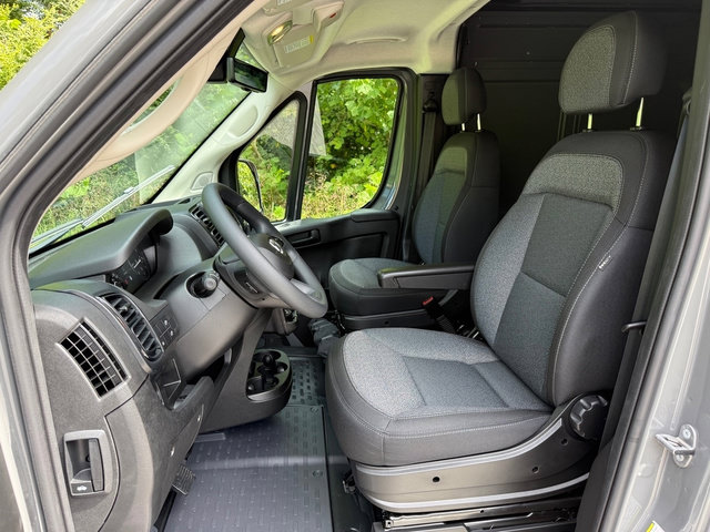 New 2026 RAM ProMaster 2500 w/ Safety Group FWD image 16