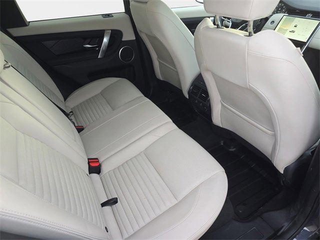 Used 2025 Land Rover Discovery Sport S image 11