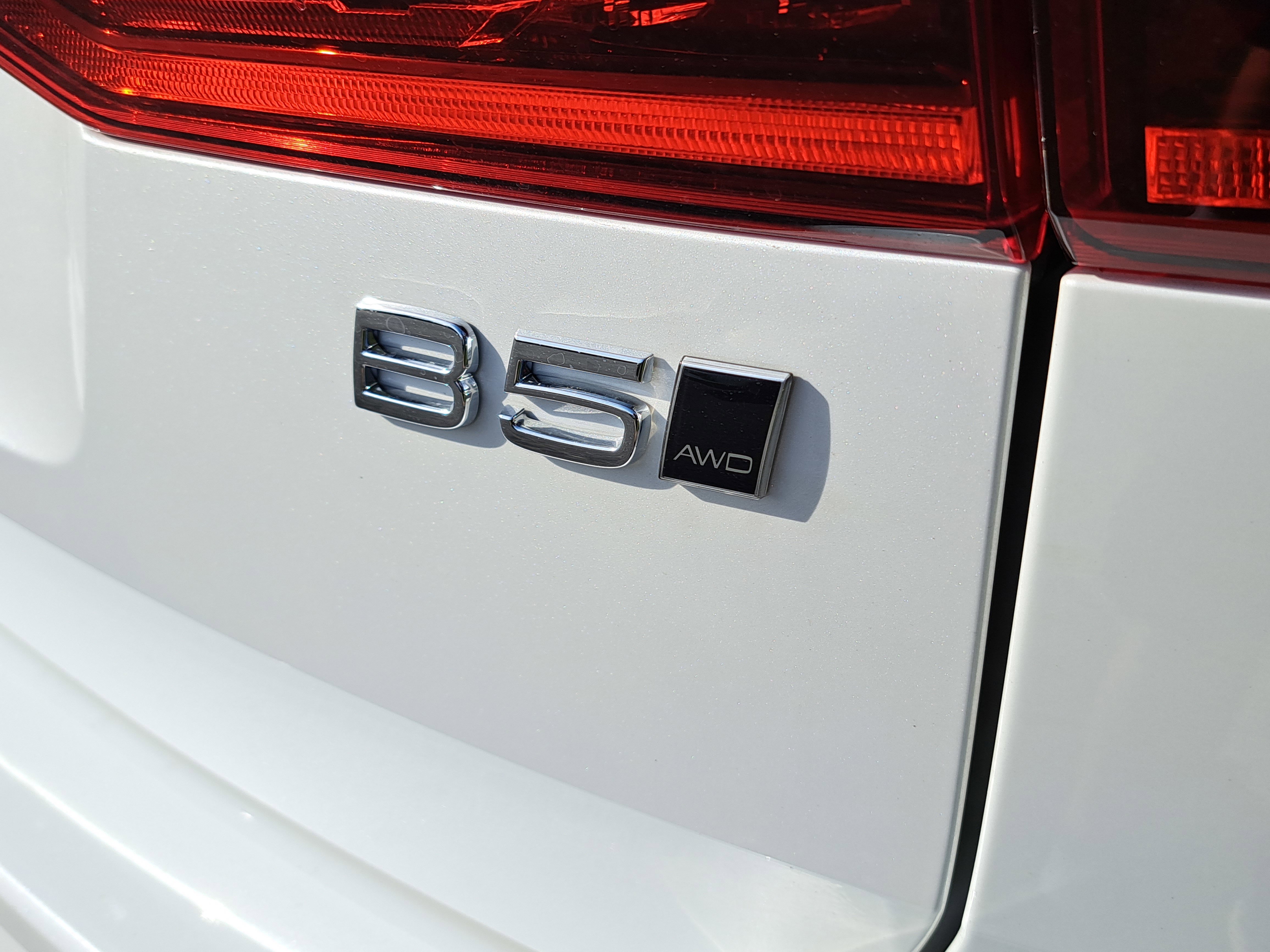 New 2026 Volvo XC60 B5 Core w/ Climate Package AWD/4WD image 8