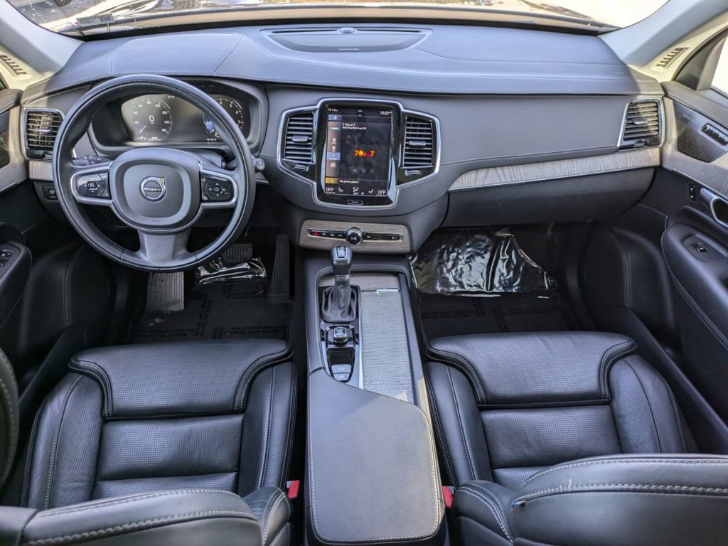 Certified 2022 Volvo XC90 T6 Inscription w/ Climate Package AWD/4WD image 16