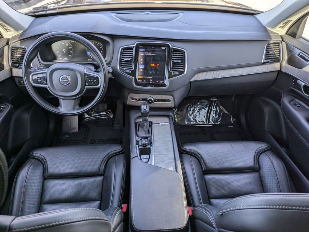 Certified 2022 Volvo XC90 T6 Inscription w/ Climate Package AWD/4WD image 16