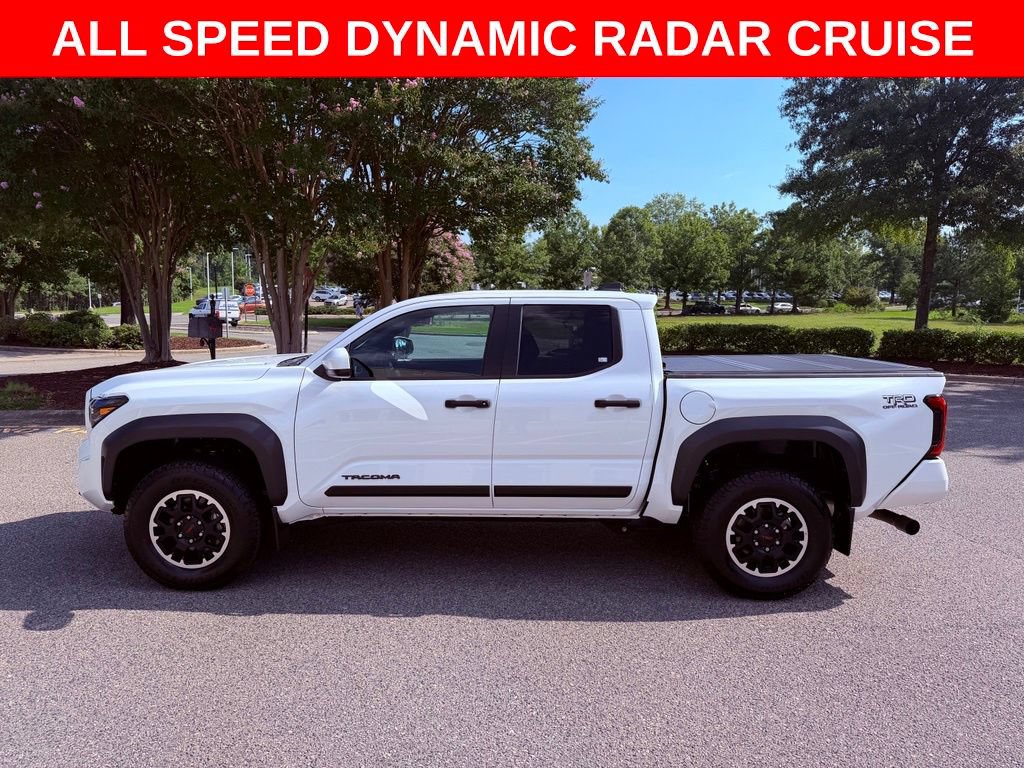 Used 2024 Toyota Tacoma TRD Off-Road AWD/4WD image 4