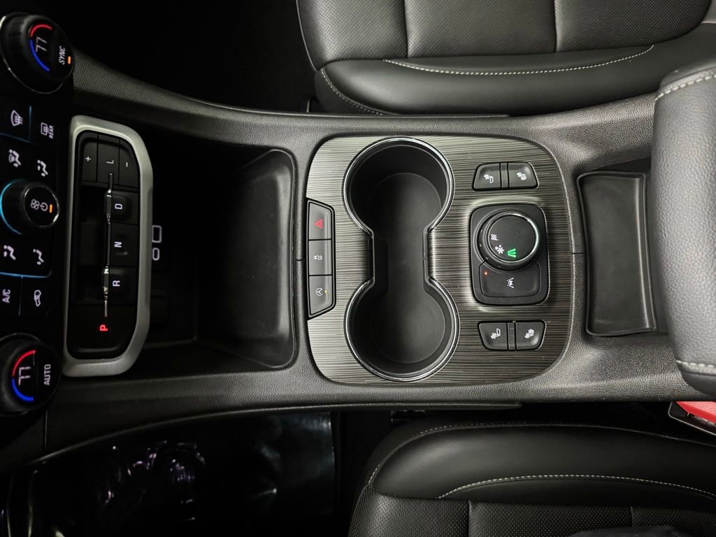 Used 2023 GMC Acadia SLT image 31