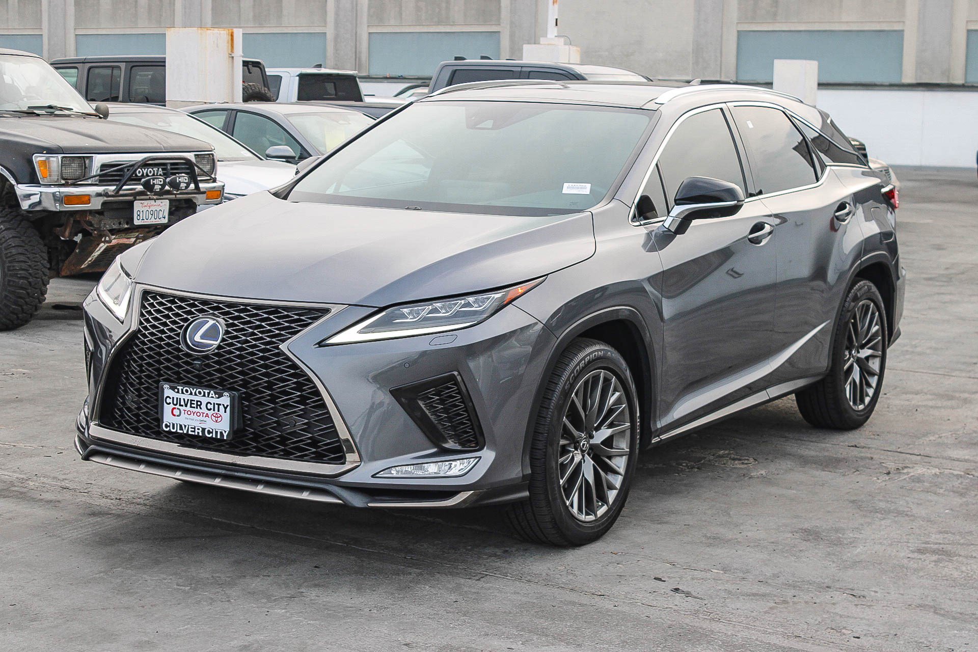 Used 2022 Lexus RX 450h F Sport w/ Accessory Package image 3