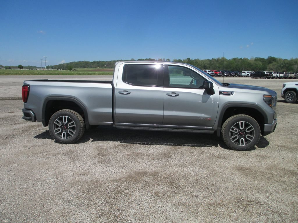 New 2026 GMC Sierra 1500 AT4 w/ AT4 Premium Package AWD/4WD image 3