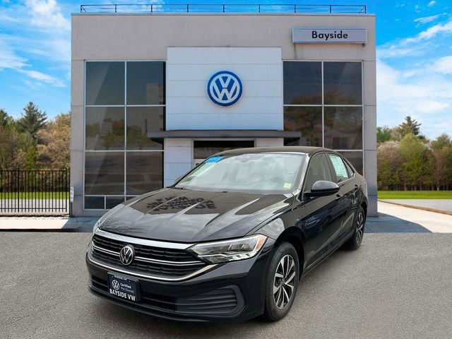 Certified 2024 Volkswagen Jetta S image 4