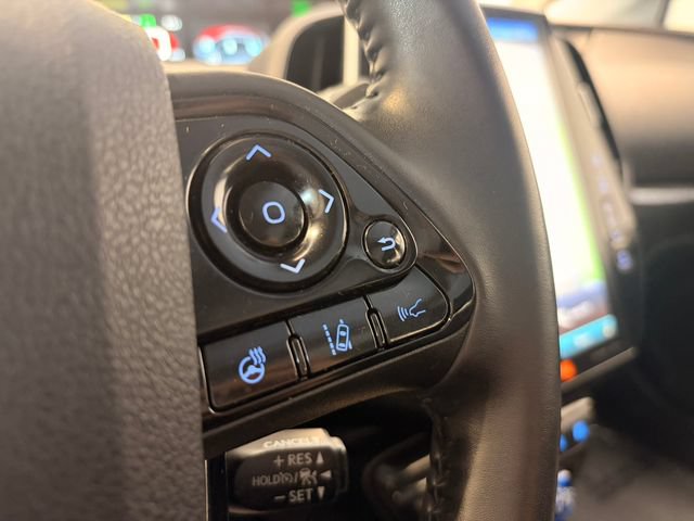 Used 2020 Toyota Prius Limited FWD image 21